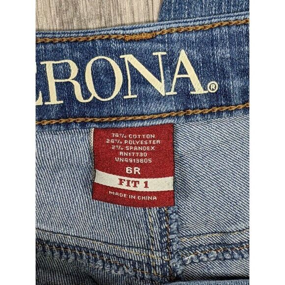 (3/$35) Merona Womens Size 6 R Pockets Fit 1 Cropped Denim Blue Jeans - Picture 5 of 11